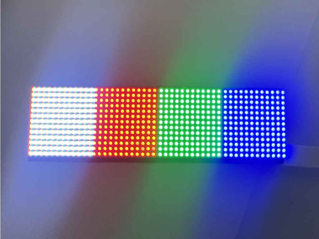 Multicolor interactive screen