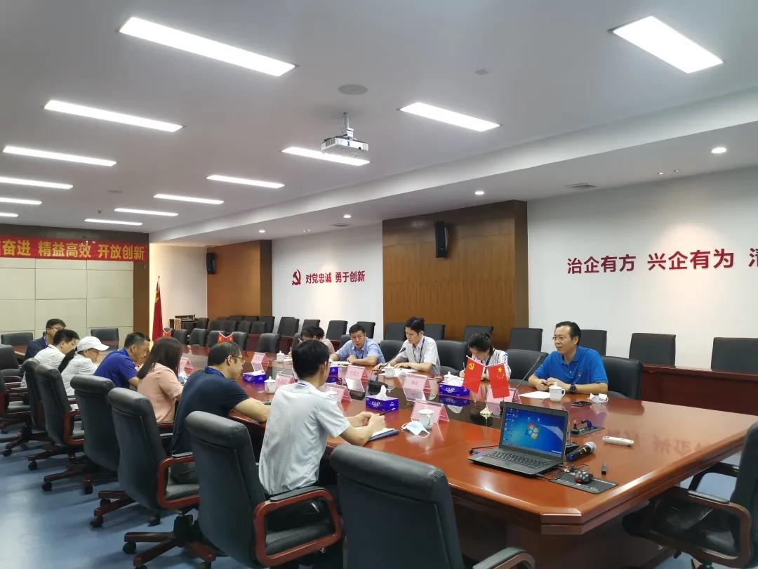 国星光电党委副书记、总经理王森同志深入国星半导体调研